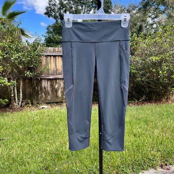 Lululemon Home Stretch Crop (19") Leggings in Melanite Gray Size 4 - Picture 4 of 11